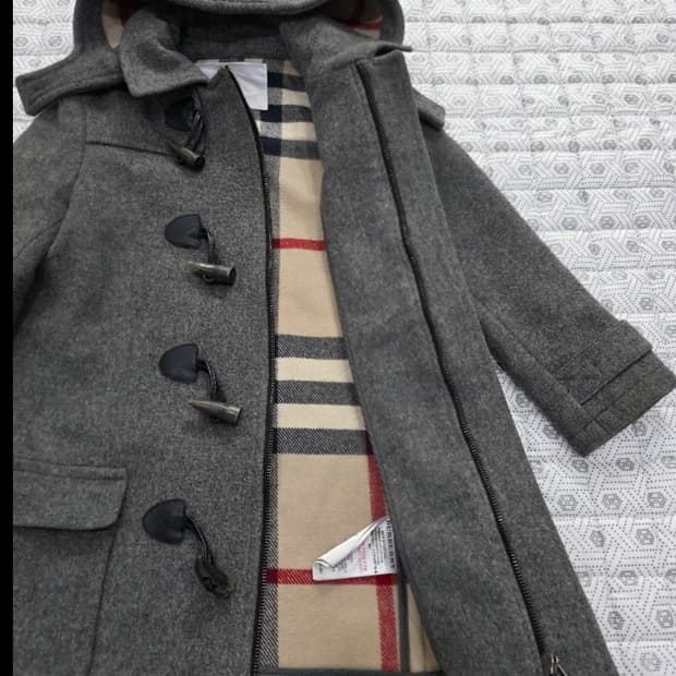 정품 버버리 키즈 더플 코트 4~6세 120 사이즈