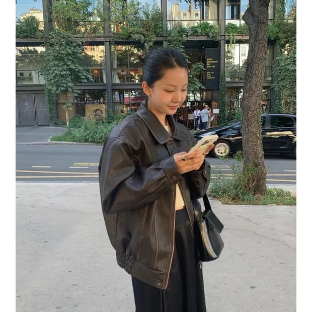 유이니 레더자켓