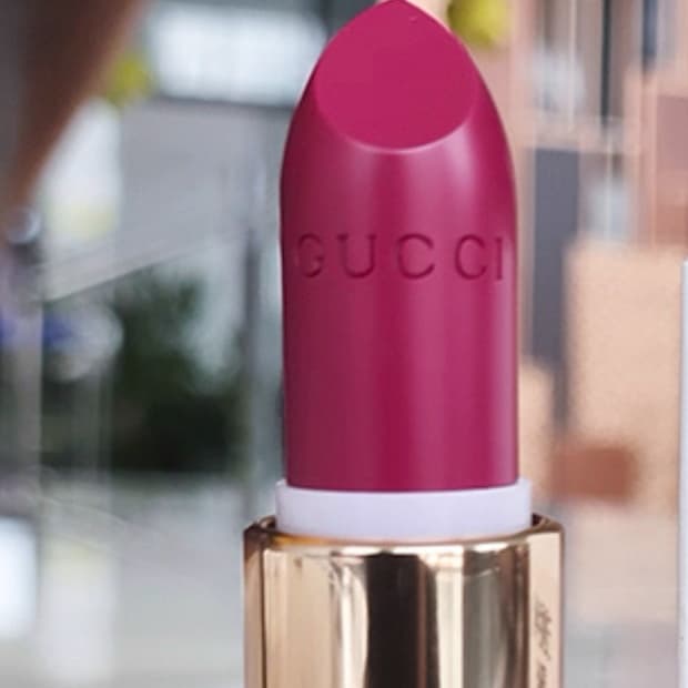 구찌 립스틱 405호 샤딘 (퍼플핑크)