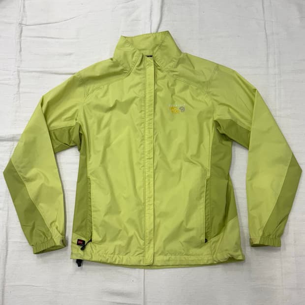 Mountain hardwear 여성 바람막이