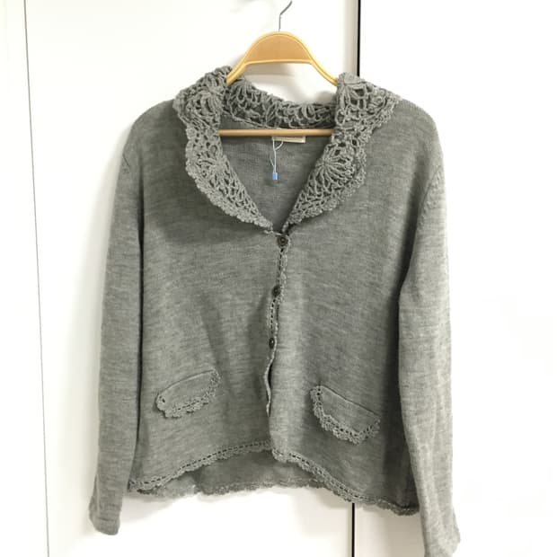 레이스 디테일 그레이 vtg 가디건