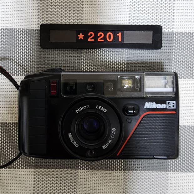 니콘 AF 3 필름카메라