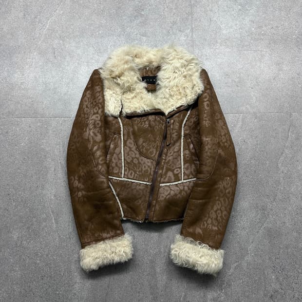 LEWE 레오파드 시어링 자켓