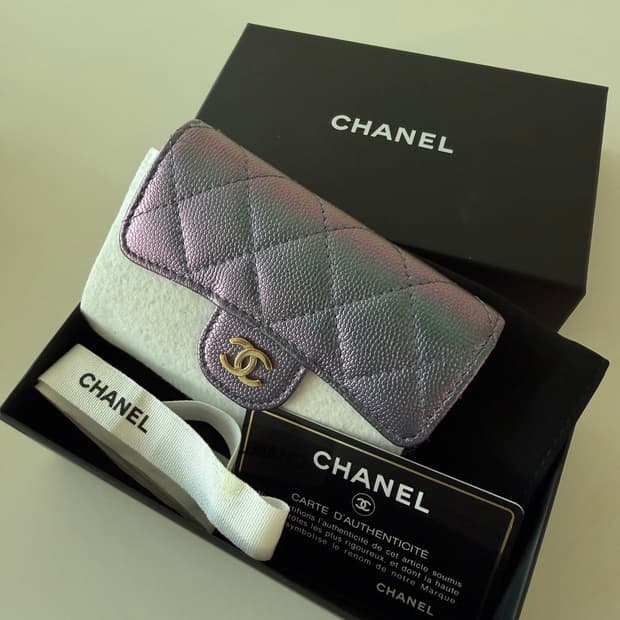 샤넬 클똑 카드지갑 희귀매물 오로라컬러