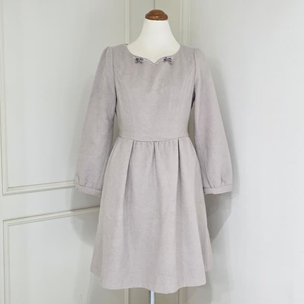 일본빈티지)히메라떼갸루 등포인트 코르셋 로맨틱 로리타 리본비즈 모직원피스