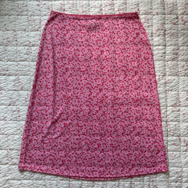 Gap pink folwer skirt