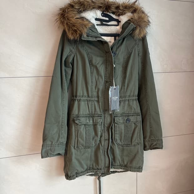 새상품 아베크롬비 카키 퍼 후드 파카 [XS]