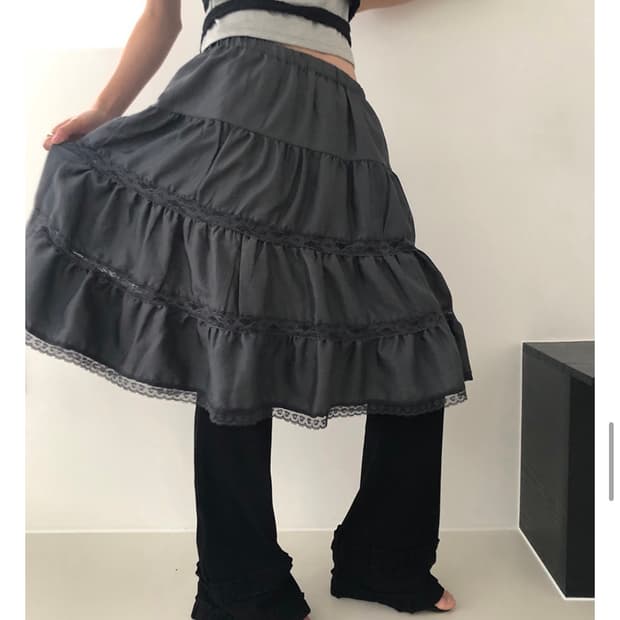 레이스 플레어 미디 스커트 (블랙)