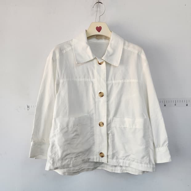 엣지 화이트 캐주얼 마 자켓