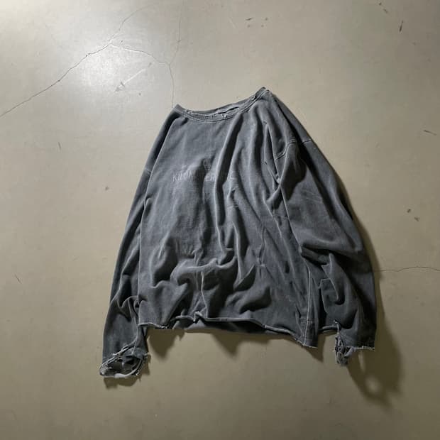 KZ Atelier Distressed Long Sleeve Tee