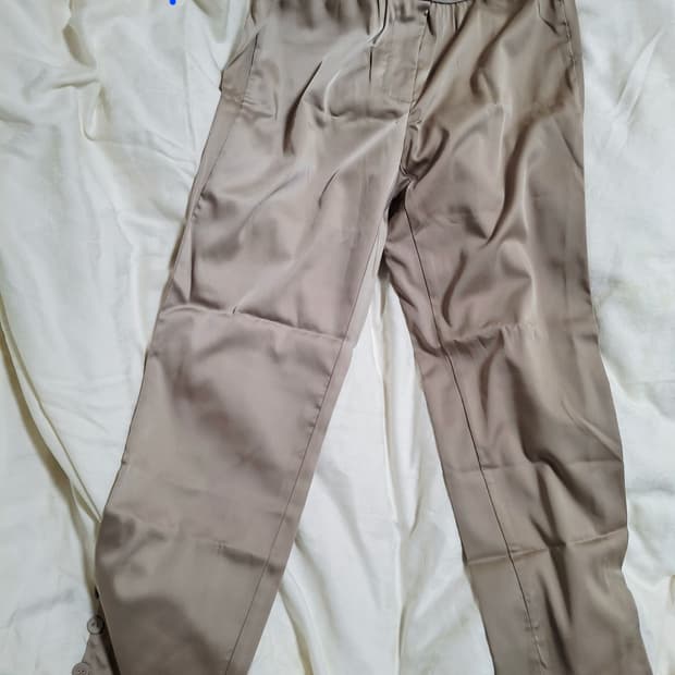 얇은여성바지 27 후들후들폴리에스터94% 신축성 약간있고 광택 실크느낌