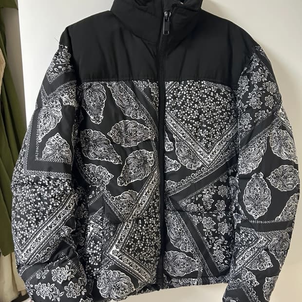 ZARA 페이즐리 패딩 자켓 95사이즈(남녀공용)