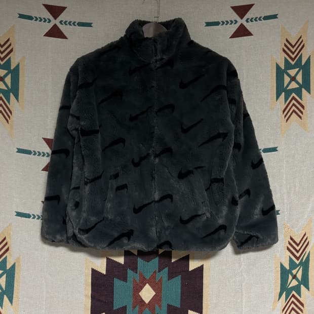 나이키 스우시 퍼자켓 XL