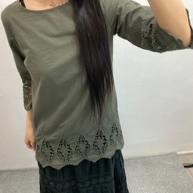 자수 레이스 7부 코튼 블라우스