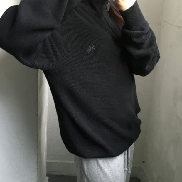 Burberry 버버리 코튼캐시미어 블랙컬러 브릿 하프집업 니트