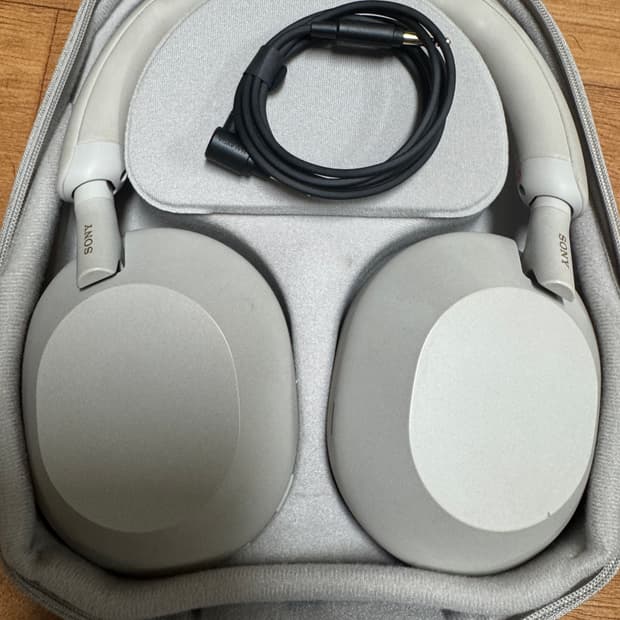 소니 WH-1000XM5 실버