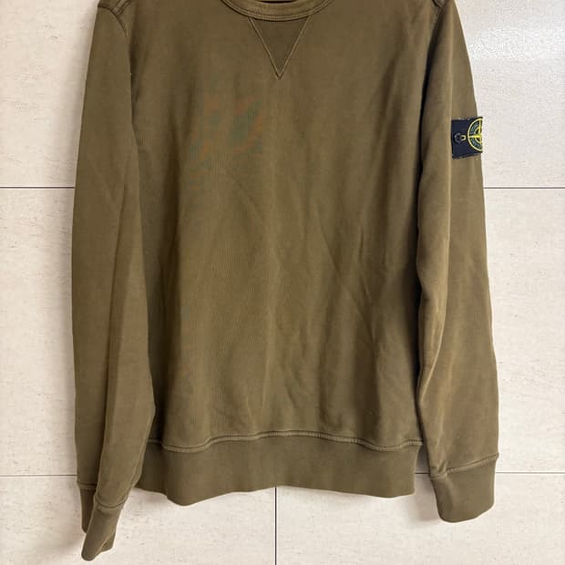 [L] 백화점판 스톤아일랜드 맨투맨 카키