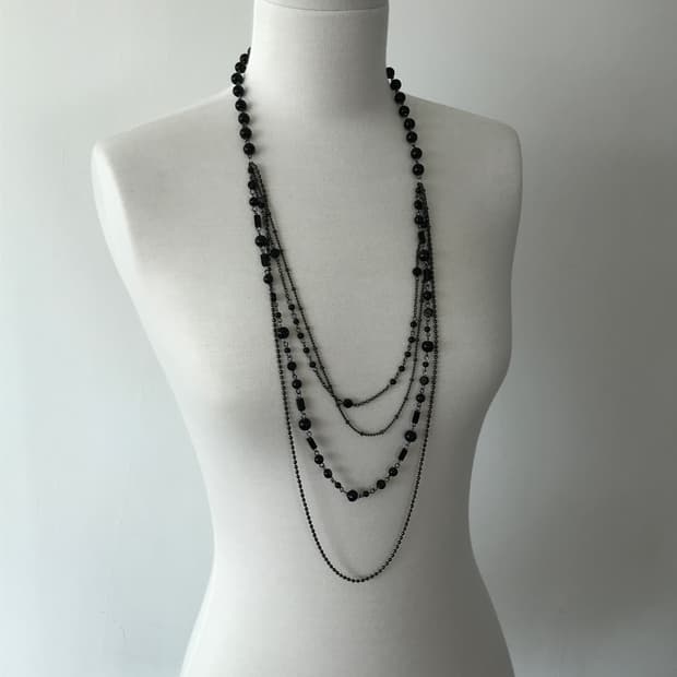 [Vintage] 블랙 비즈 & 멀티 레이어드 체인 롱 목걸이