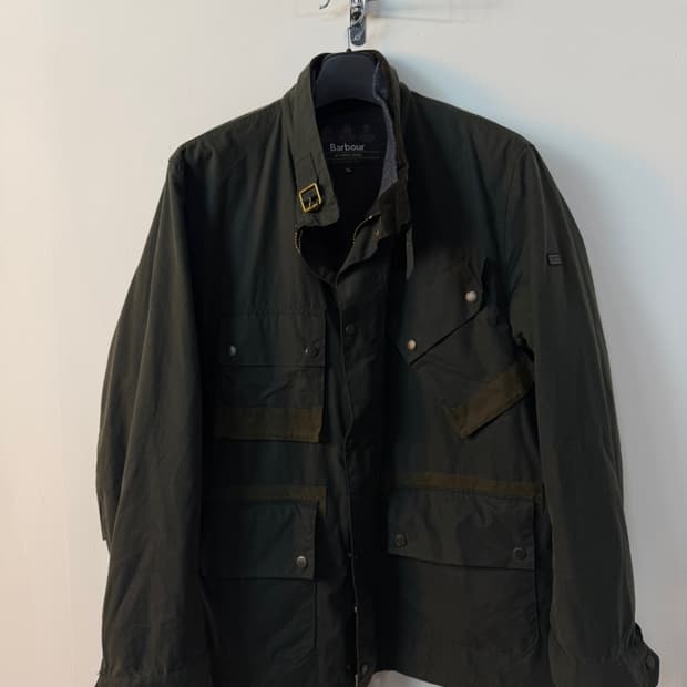 바버 인터내셔널 Rake 왁스 자켓 