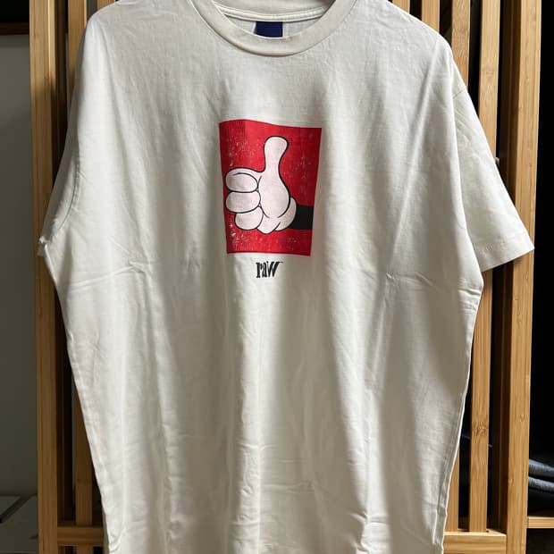 블라인드파일즈 미키 엄지 티셔츠