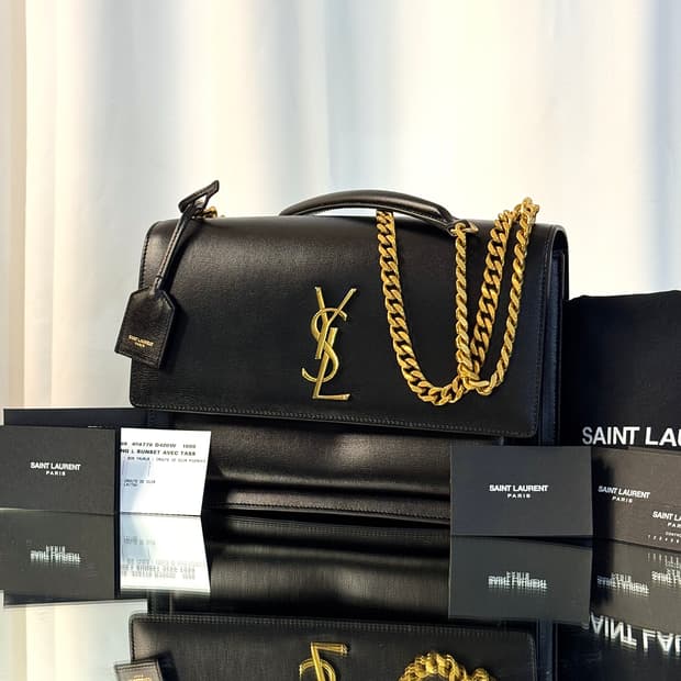 입생로랑 선셋백 라지 체인백 블랙 골드 금장