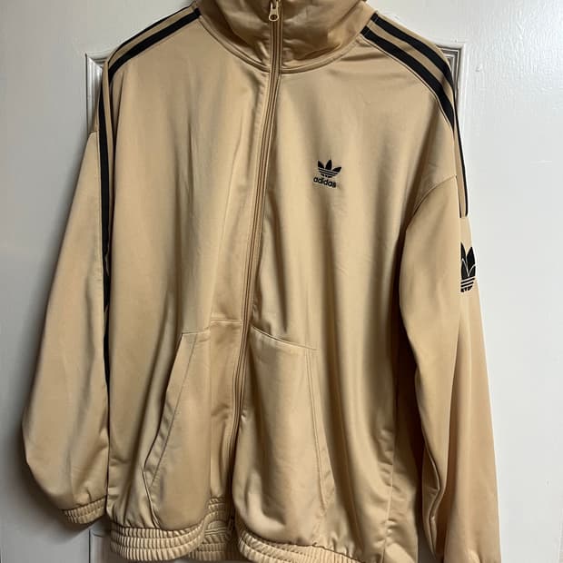 아디다스 골드 트랙탑 XL