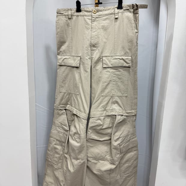 백화점판 발렌시아가 플레어 립스탑 카고 팬츠 L 