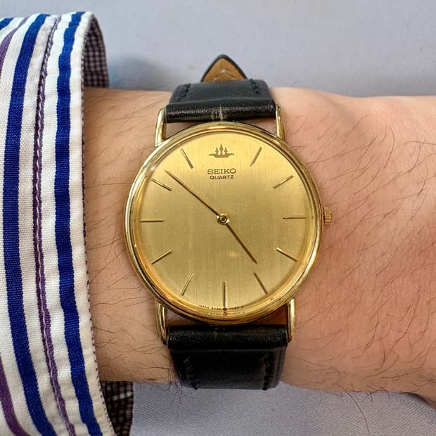 세이코 쿼츠 금장 클래식 쿼츠 시계 5Y30-7060