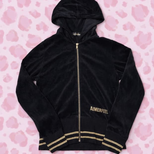 에메필 갸루 벨벳 트레이닝 세트