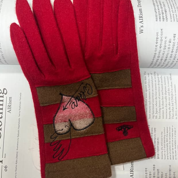 Vivienne Westwood wool gloves