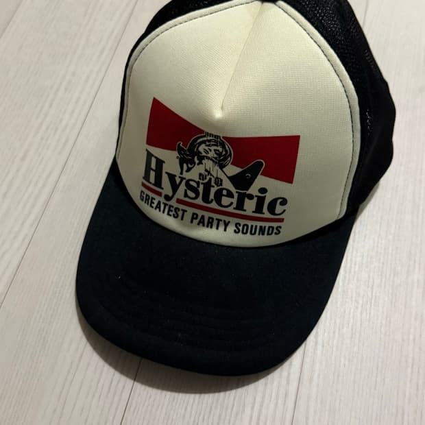 히스테릭글래머 기타 걸 매쉬 트러커 캡 말보루