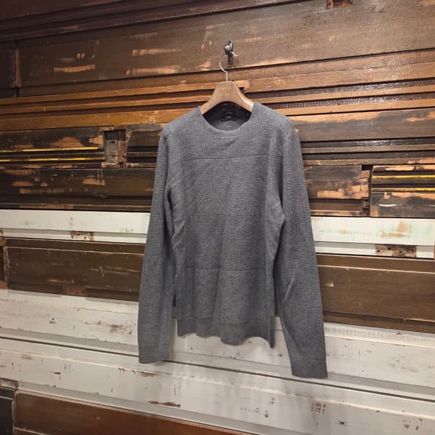 휴고보스 블랙라벨 니트