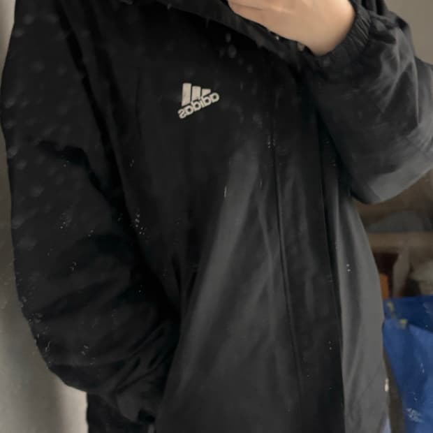 아디다스 바람막이 105