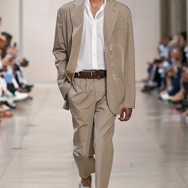 에르메스 24ss 스티치 지퍼 포켓 블레이져