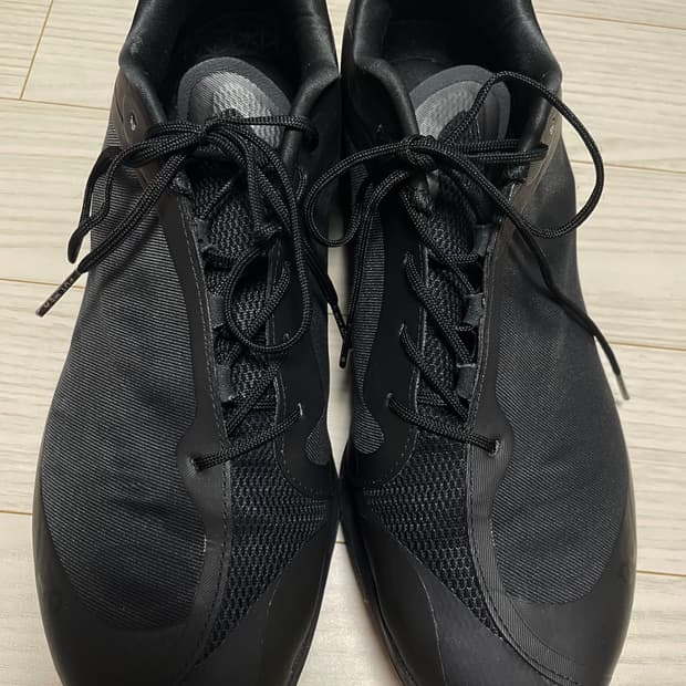 파프 온 클라우드벤쳐 피크 블랙 280