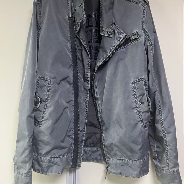 calvin klein jeans M