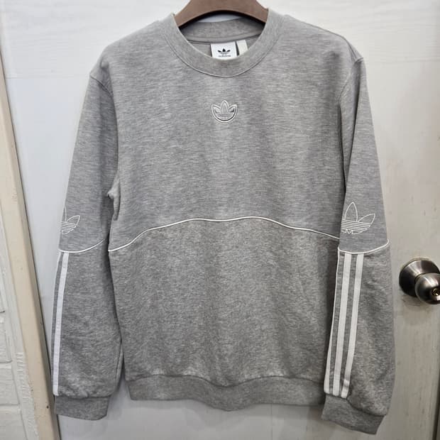 M,95)) 아디다스 아웃라인 플리스 크루 맨투맨! 정가79000