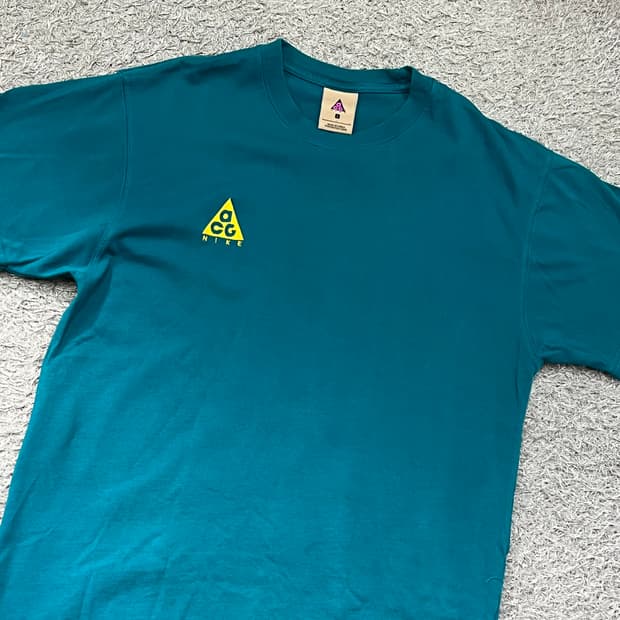 [95] 나이키Acg 반팔티