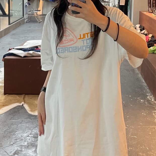 나이키 ACG로고 반팔 H183