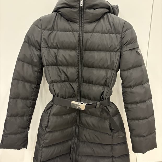 프라다 여성 패딩 블랙 36사이즈 - 29O364