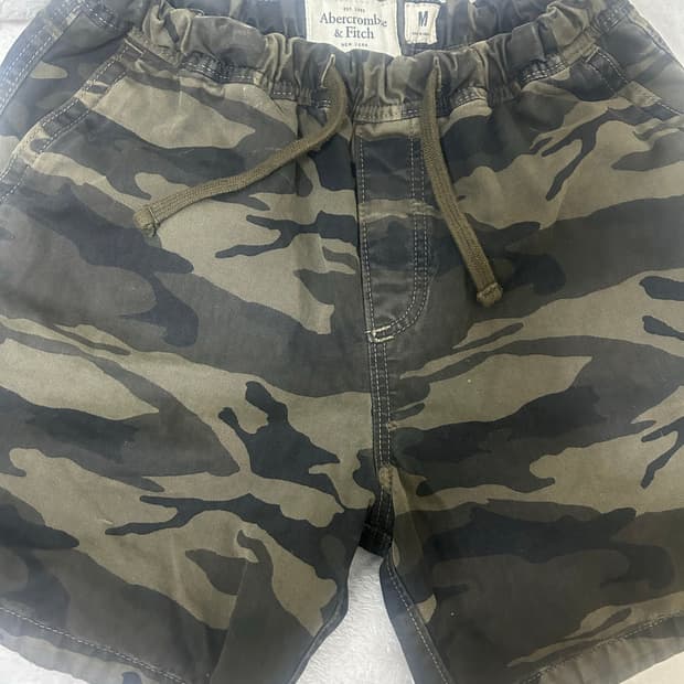 아베크롬비 카모 반바지