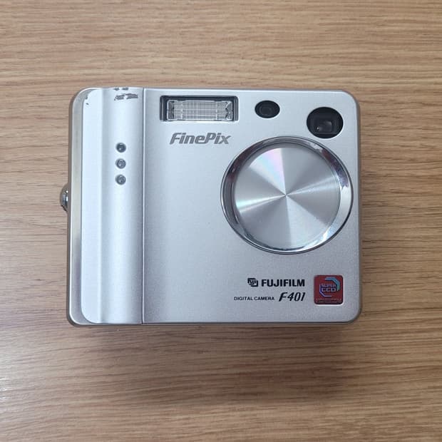 후지필름 파인픽스 FinePix F401 고장품