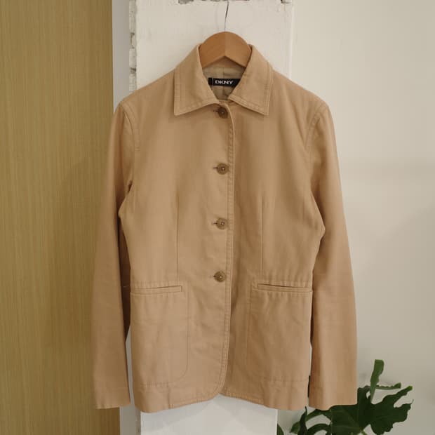 DKNY classic beige jacket