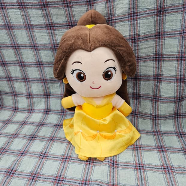 디즈니 미녀와 야수 벨 인형