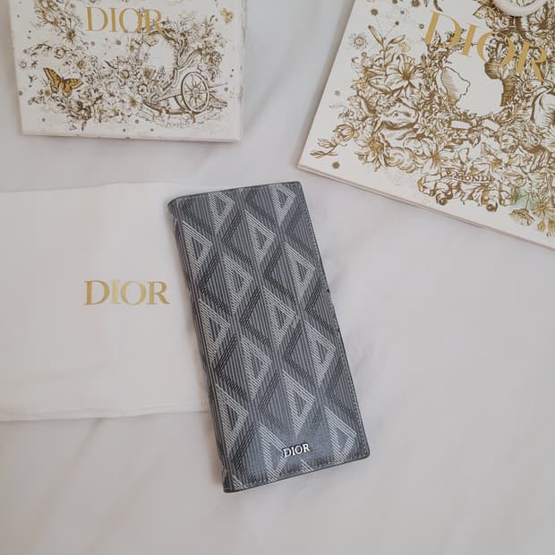 디올 다이아몬드 장지갑