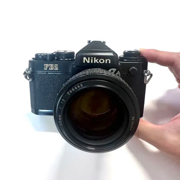 니콘 FE2 + 50mm F1.2 수동 필름 카메라