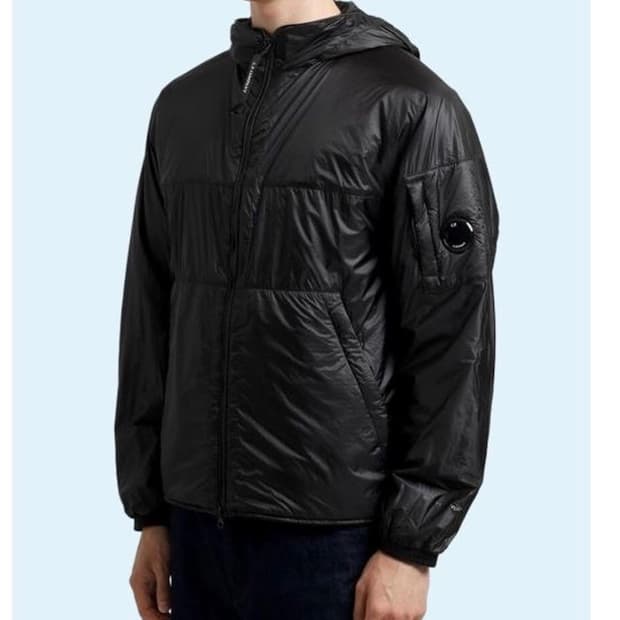 (XL)CP컴퍼니 나다쉘 후디드 자켓 블랙 판매합니다