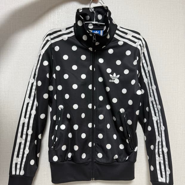 아디다스 땡땡이 져지