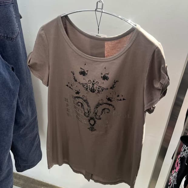 Y2k 코코아 브라운 반팔티