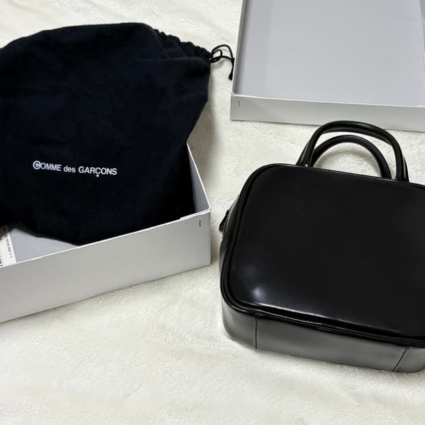 꼼데가르송 아오야마 오리지널 스퀘어 백 1호